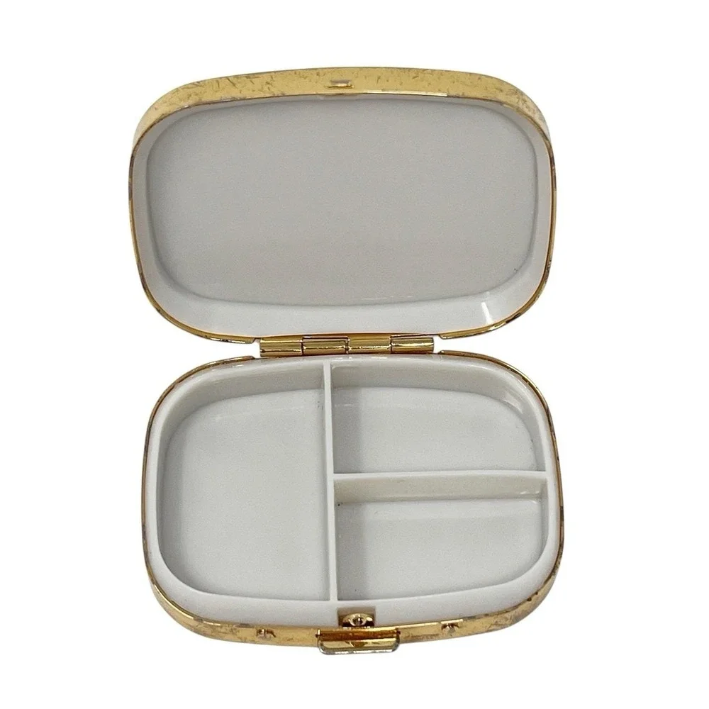 Vintage Embellished Woman Travel Pillbox 3 Compartments Gold Tone Easy Open
